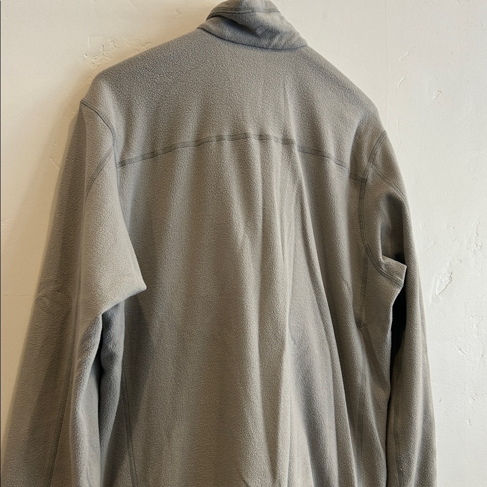 Patagonia Micro-D Fleece Jacket - Picture 8 of 9